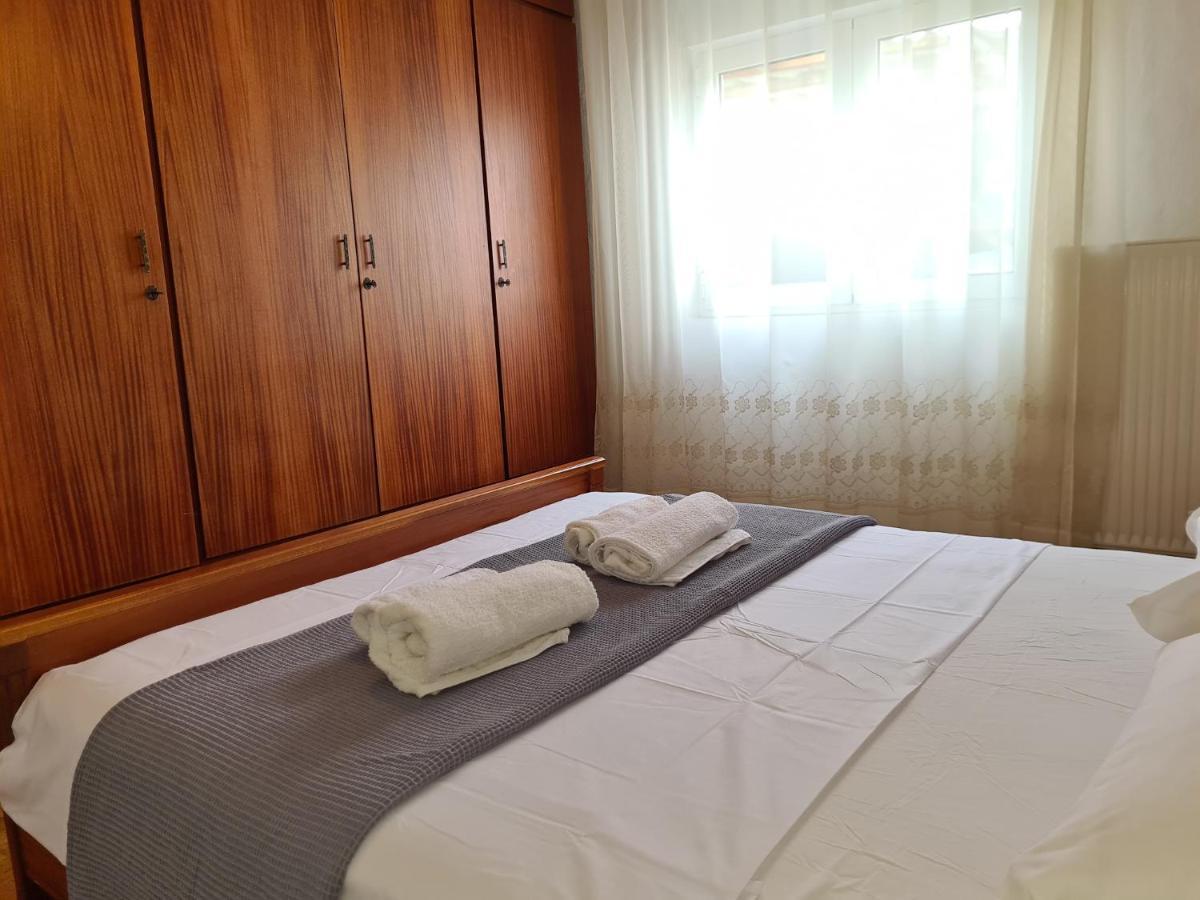 Grand Apartment Nea Chili Bagian luar foto